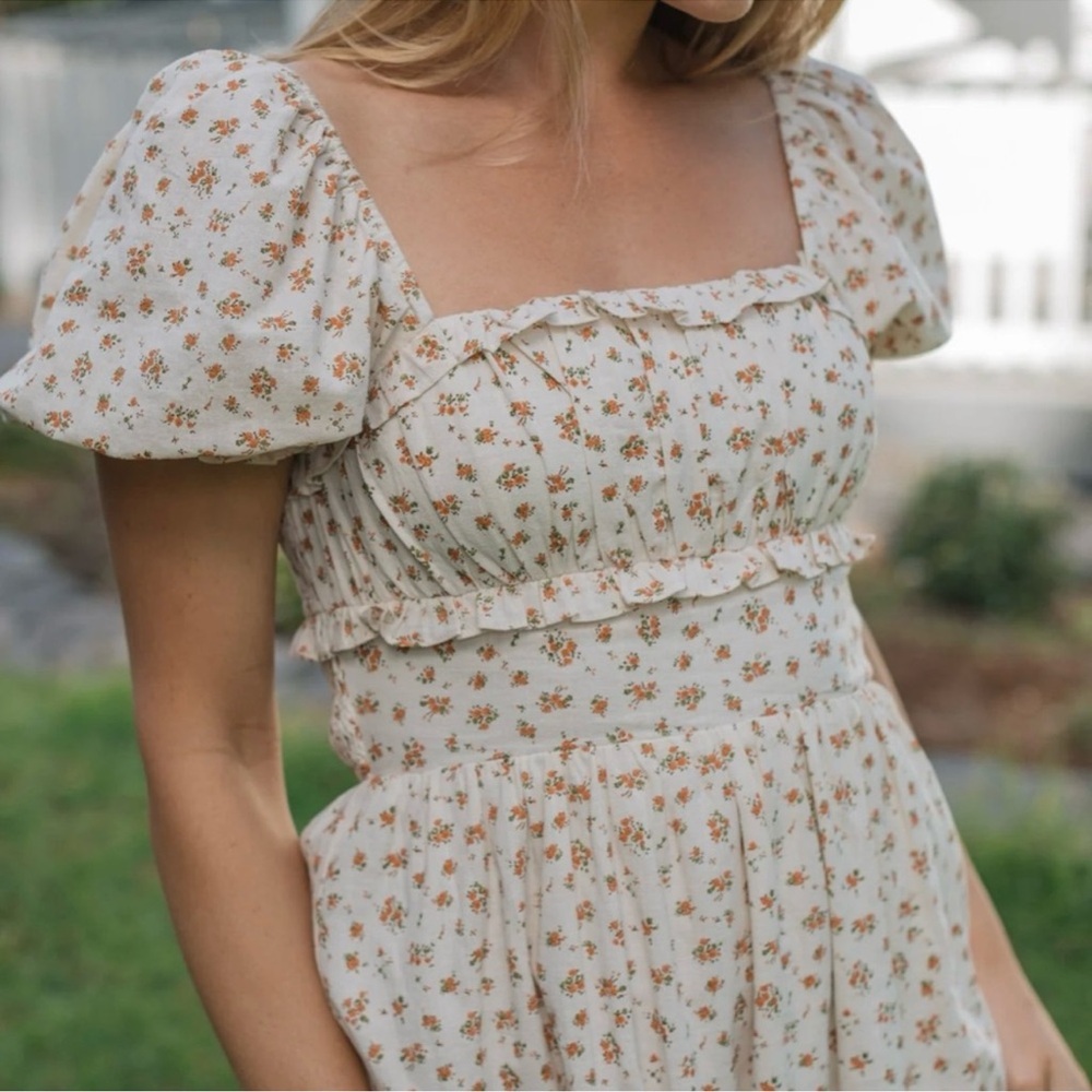 Neuflora Rosalie Floral Cream Dress